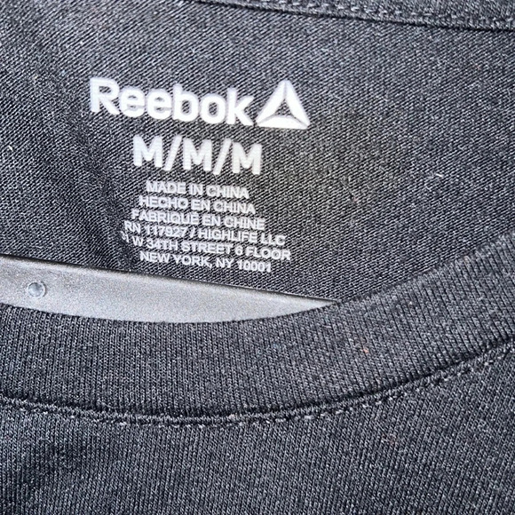 Reebok Renew black short-sleeve logo embossed T-shirt Sz M - Picture 6 of 12